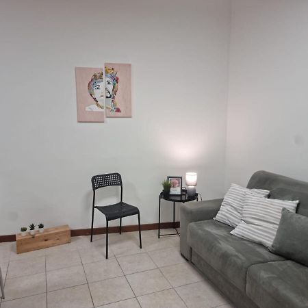 Ferienwohnung Laura Four Messina Exterior foto